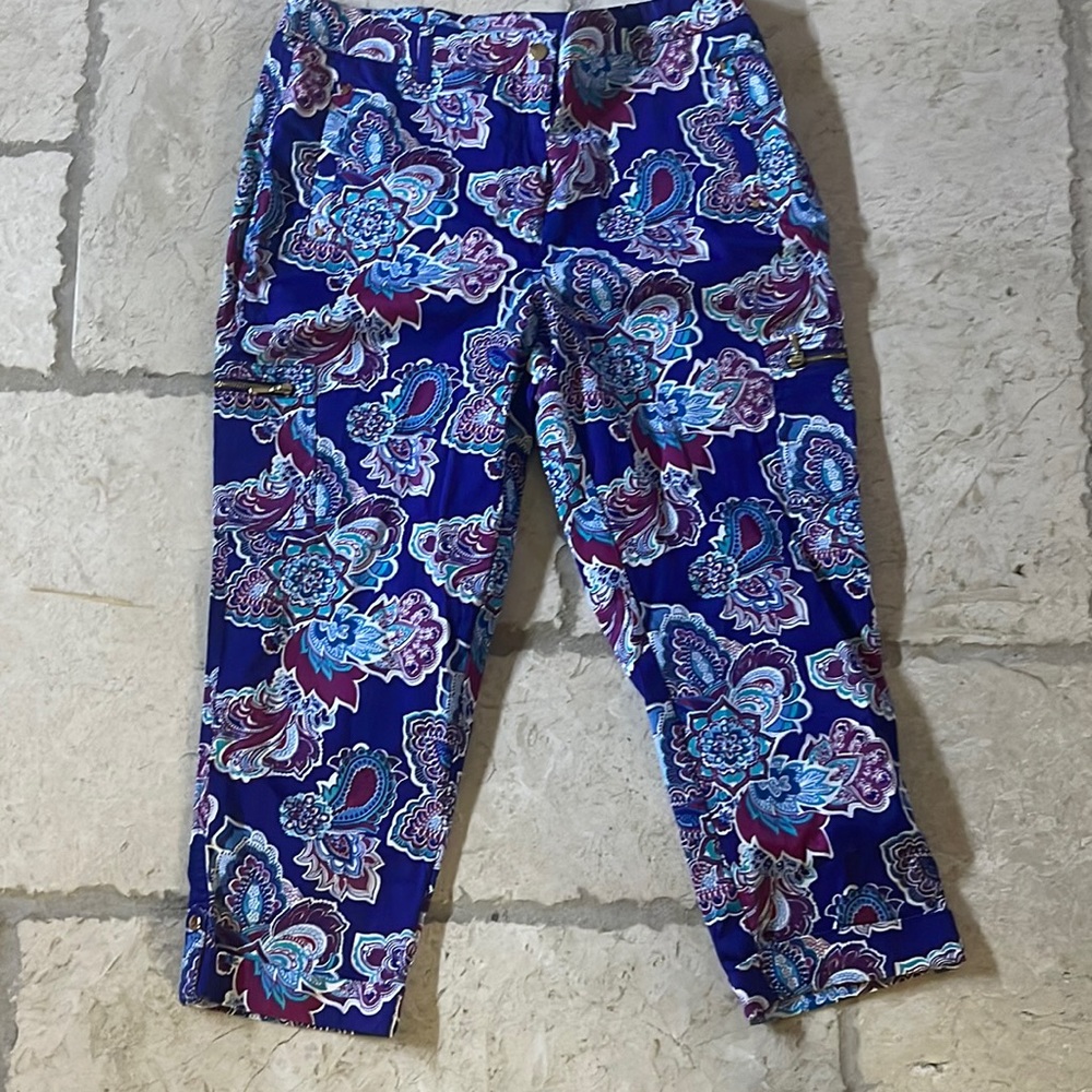Chicos paisley crop Capri